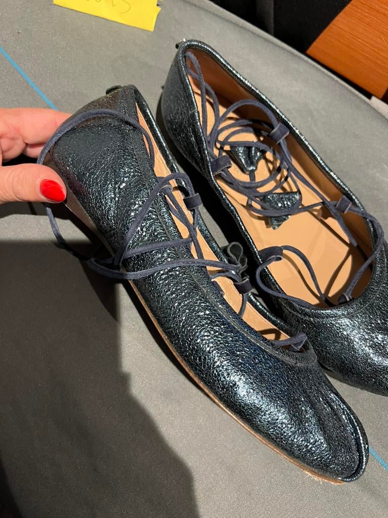 TWINSET ballerina’s met veter maat 39 origineel zgan, Kleding | Dames, Schoenen, Blauw, Zo goed als nieuw, Ballerina's, Ophalen of Verzenden