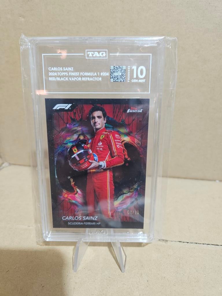 204 Carlos sainz ferrari topps finest red black vapor rare, Ophalen of Verzenden, Nieuw, Plaatje
