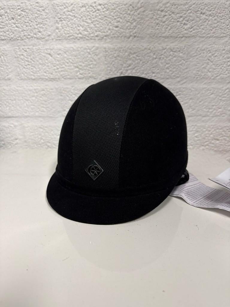 Charles Owen cap V8 zwart 58, Dieren en Toebehoren, Paardrijkleding, Ophalen of Verzenden, Zo goed als nieuw, Dressuur, Cap