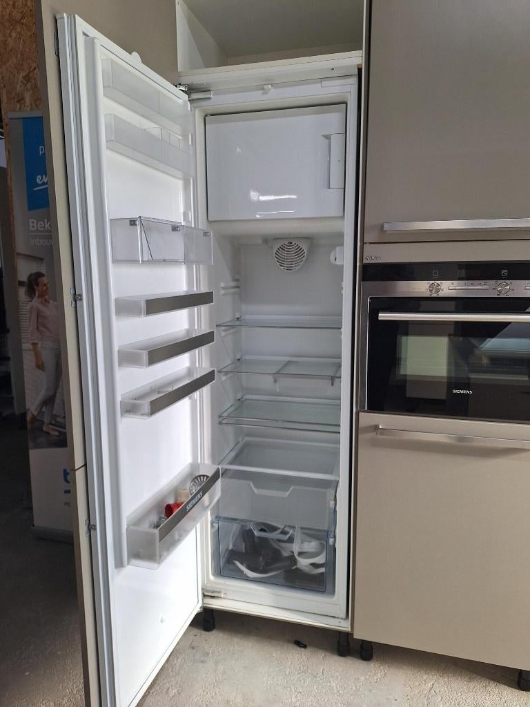 keuken Compleet met APP 120Keukens op voorraad 2912, Ophalen of Verzenden, Zo goed als nieuw, Enkelwandige keuken, Met kookeiland