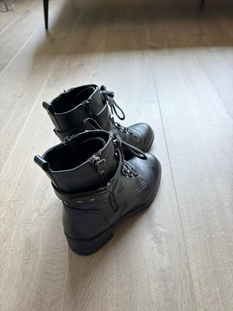 Kistjes, Zwart, Lage of Enkellaarzen, Ophalen of Verzenden, Gedragen