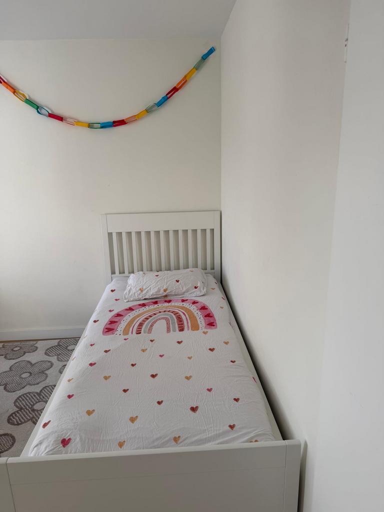 Ikea eenpersoonsbed, Ophalen, 90 cm, Eenpersoons, Wit