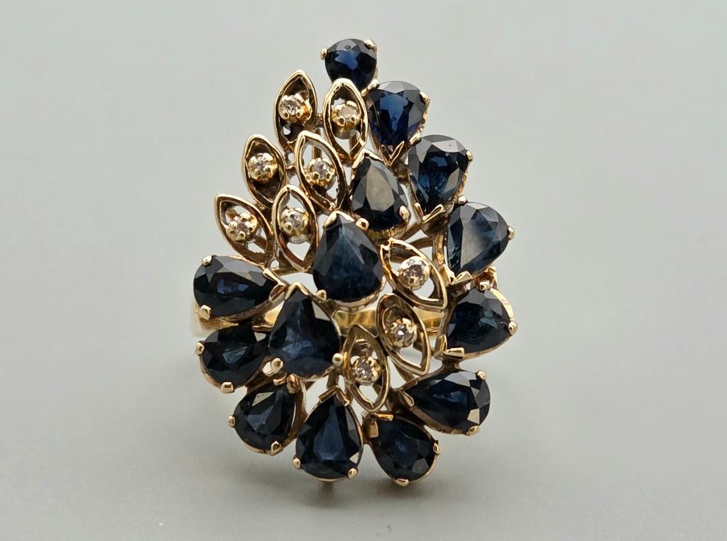 Gouden vintage ring edelsteen saffier en diamanten. 2025/798, Sieraden, Tassen en Uiterlijk, Antieke sieraden, Ophalen of Verzenden