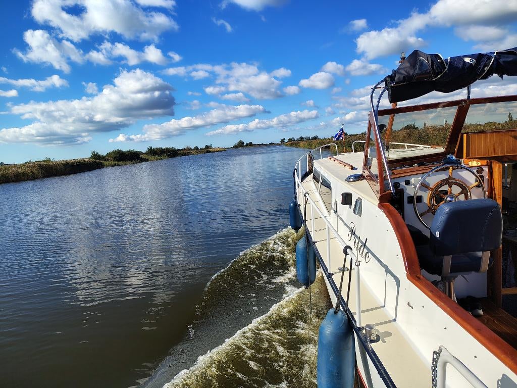 Van Lent/ Akerboom, prachtig gelijnd, 2 pers, bed douche etc, Watersport en Boten, Motorboten en Motorjachten, Gebruikt, Staal