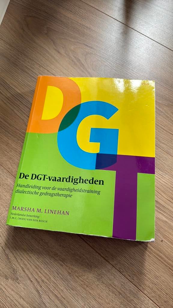 DGT vaardigheden boek marsha m linehan, Ophalen of Verzenden, Gelezen