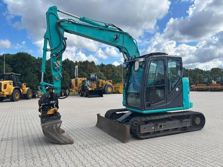 Kobelco SK 75SR- 3E (bj 2018), Zakelijke goederen, Machines en Bouw | Kranen en Graafmachines, Graafmachine