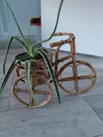 Rotan fiets planten houder, Ophalen, Zo goed als nieuw