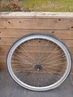 Achterwiel met terugtraprem en band 28inch, Fietsen en Brommers, Fietsonderdelen, Ophalen, Band