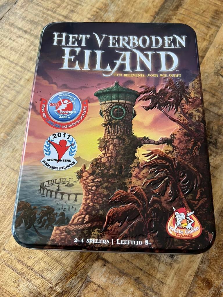 White Goblin Games het verboden eiland in blik, Ophalen of Verzenden, Zo goed als nieuw