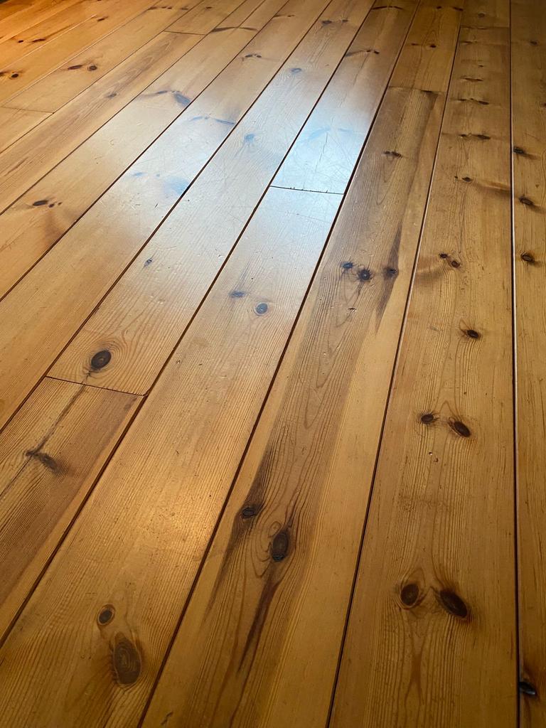 82m² Grenen vloer (16m² whitewash) - 13,5cm breed, Ophalen, Gebruikt, Vloerdelen of -planken, 10 m² of meer