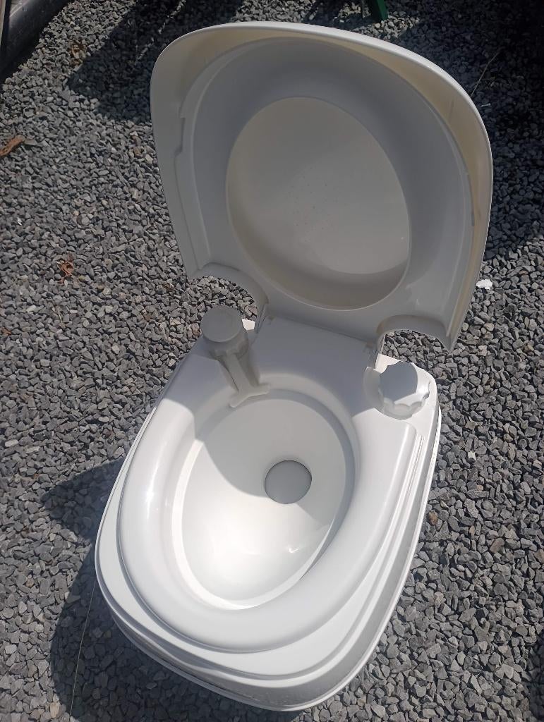 Kampeer toilet, porta potti, Ophalen, Zo goed als nieuw