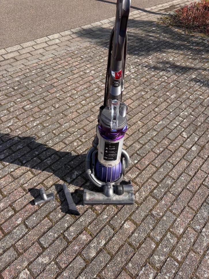 Dyson DC25 Animal + accessoires, Witgoed en Apparatuur, Stofzuigers, Gebruikt, Stofzuiger, 1200 tot 1600 watt, Reservoir, Ophalen