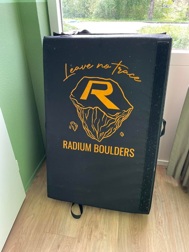 Crashpad te HUUR €30,-, Ophalen, Zo goed als nieuw, Klimsport-accessoire