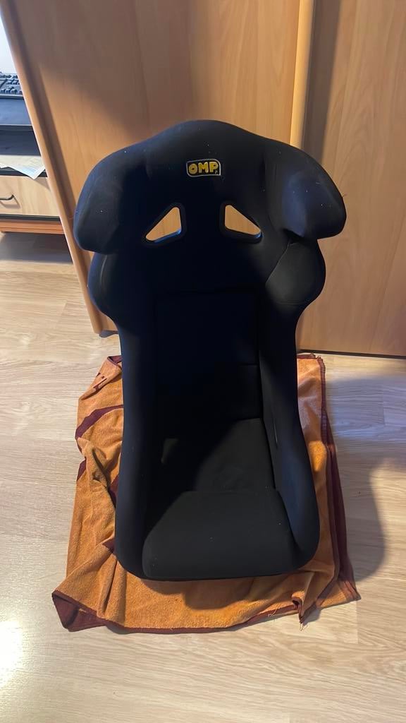 OMP HTS Fiberglass FIA Race Stoel, Ophalen, Gebruikt