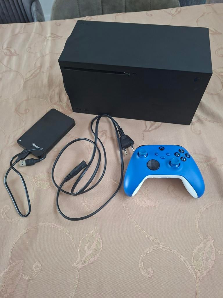 Xbox Series X met controller en externe harde schijf, Ophalen of Verzenden, Zo goed als nieuw