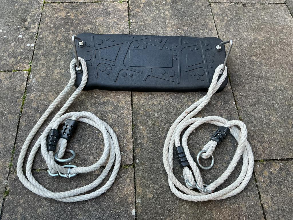 Schommelzitje HUDORA ( OPHALEN ), Ophalen, Zo goed als nieuw