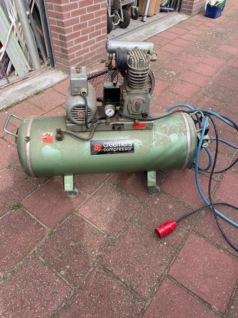 Creemers compressor 90 liter krachtstroom, Ophalen, 6 tot 10 bar, Zo goed als nieuw, 25 tot 100 liter