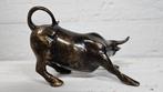 STIER / WALL STREET STIER / BRONS / 14 CM LANG, Ophalen of Verzenden, Nieuw, Boerderijdier, Beeldje of Figuurtje