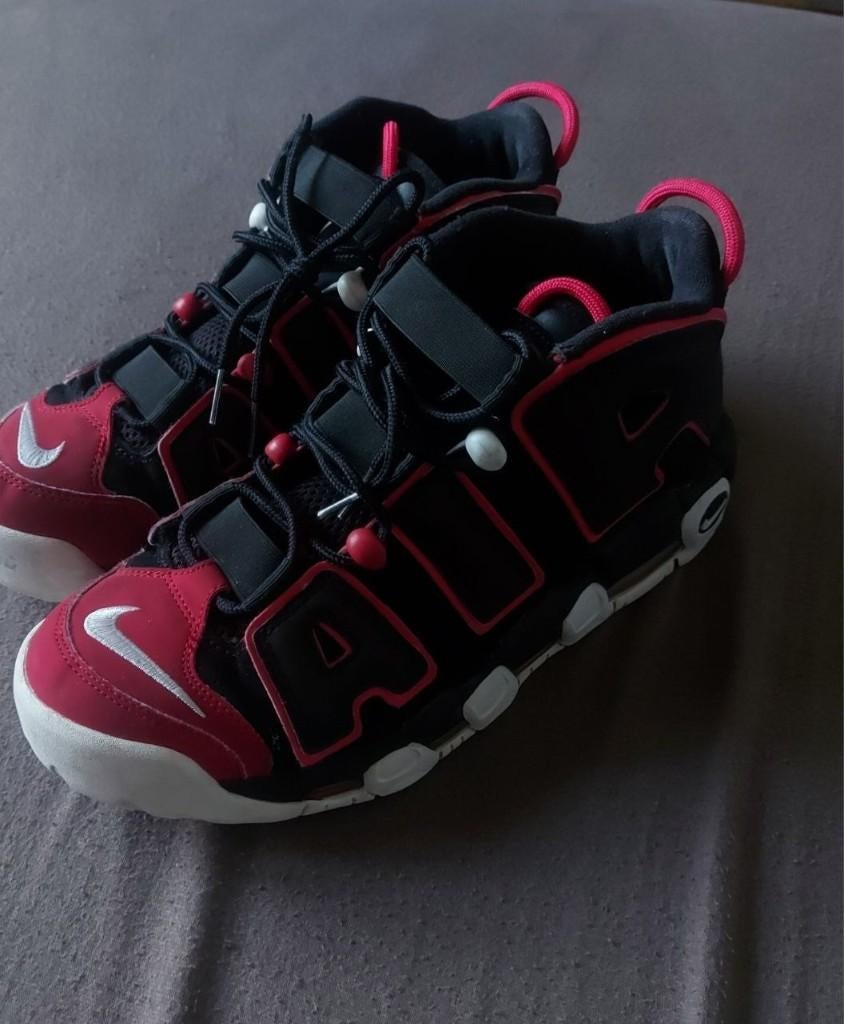 Nike Air More Uptempo, Nike, Ophalen of Verzenden, Zo goed als nieuw, Sportschoenen