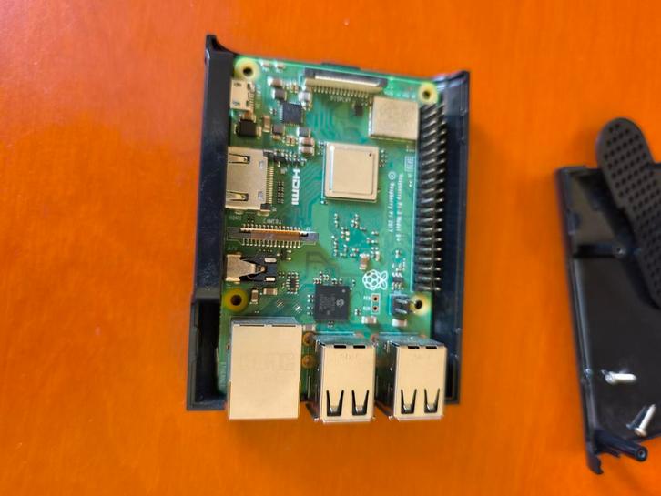 Raspberry Pi 3 Model B+ Microcomputer, Computers en Software, Desktop Pc's, Ophalen