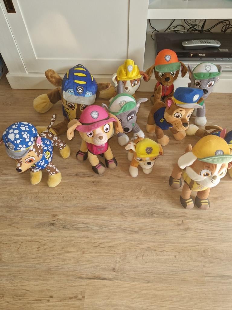 VROLIJKE VERZAMELING PAW PATROL KNUFFELS, Ophalen of Verzenden, Overige typen