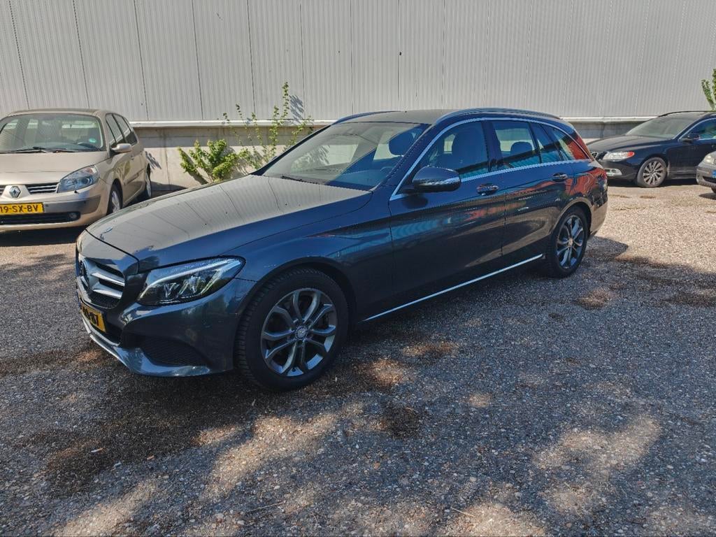 Mercedes-Benz C-Klasse C220 CDI Bj 2015 navi clima pdc, 1800 kg, 4 cilinders, 23 km/l, Origineel Nederlands