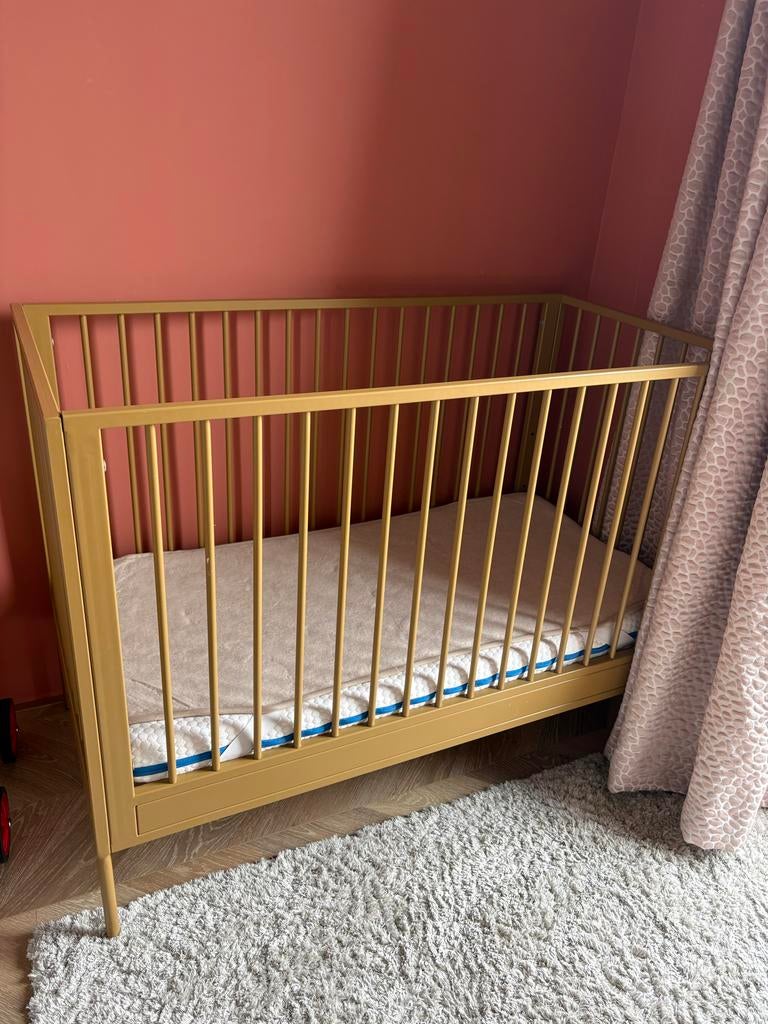 Coming Kids Hoy ledikant goudkleurig metaal 120x60, Ophalen, Gebruikt, Ledikant