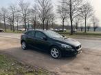 Volvo V40 1.5 T2 automaat 2018 BTW cosmetische schade, Auto's, Volvo, 1498 cc, 700 kg, Particulier, V40