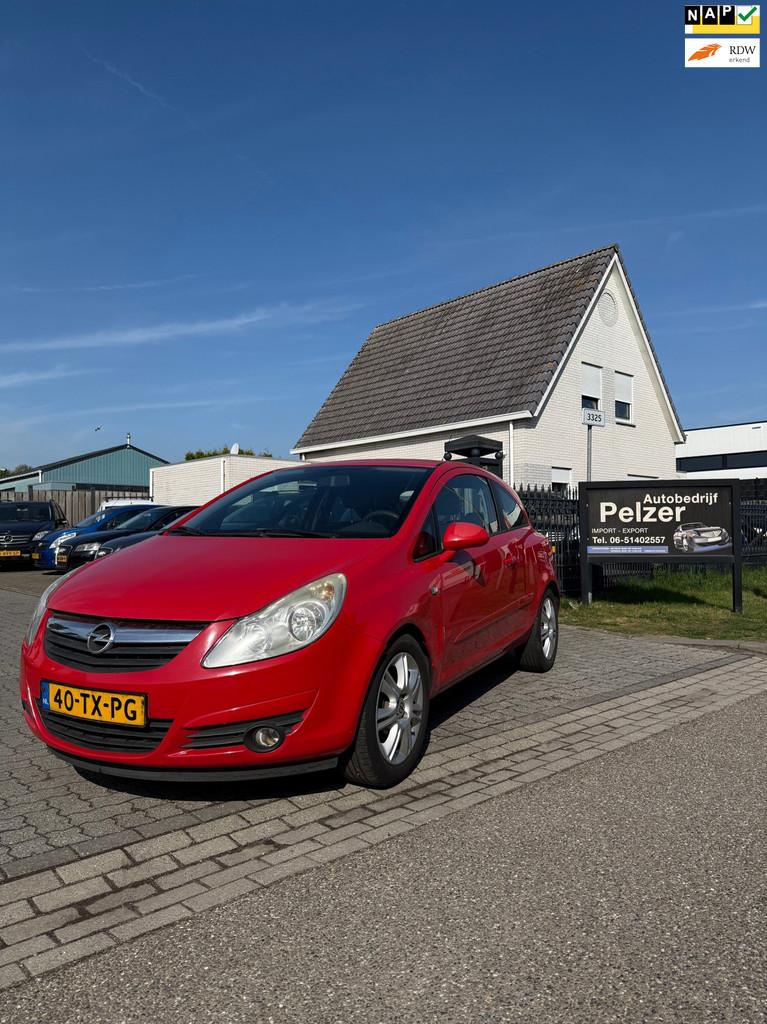 Opel Corsa 1.2-16V Cosmo, Auto's, Opel, Voorwielaandrijving, 450 kg, 4 cilinders, 1229 cc