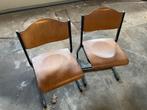School-/ kinderstoeltjes t.e.a.b., Ophalen, Gebruikt, Bruin, Twee