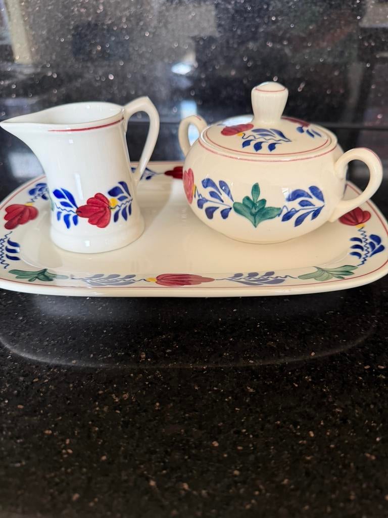 2 x Boerenbont roomstel met onderbord, Antiek en Kunst, Ophalen of Verzenden