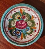 Antiek Italiaans Wandbord – Faience met Bloemdecoratie, Antiek en Kunst, Ophalen of Verzenden