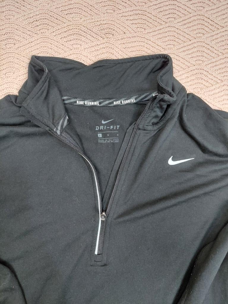 Nike Dri-Fit Hardloopshirt - Zwart met rits, Maat 38/40 (M), Zwart, Nike, Ophalen of Verzenden