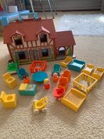 VINTAGE Fisher Price huis en schoolbus jaren 70, Ophalen of Verzenden, Zo goed als nieuw, Speelset