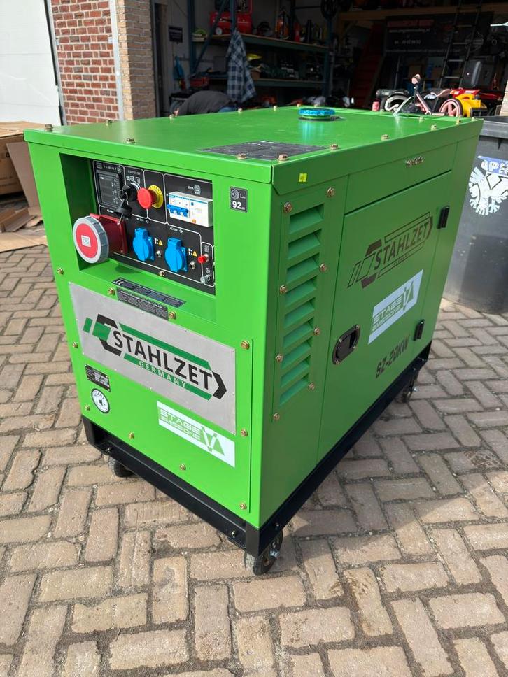 Stahlzet SZ-20KW zware diesel aggregaat 20kw 2 cilinder, Doe-het-zelf en Verbouw, Aggregaten, Nieuw, Dieselolie, Ophalen