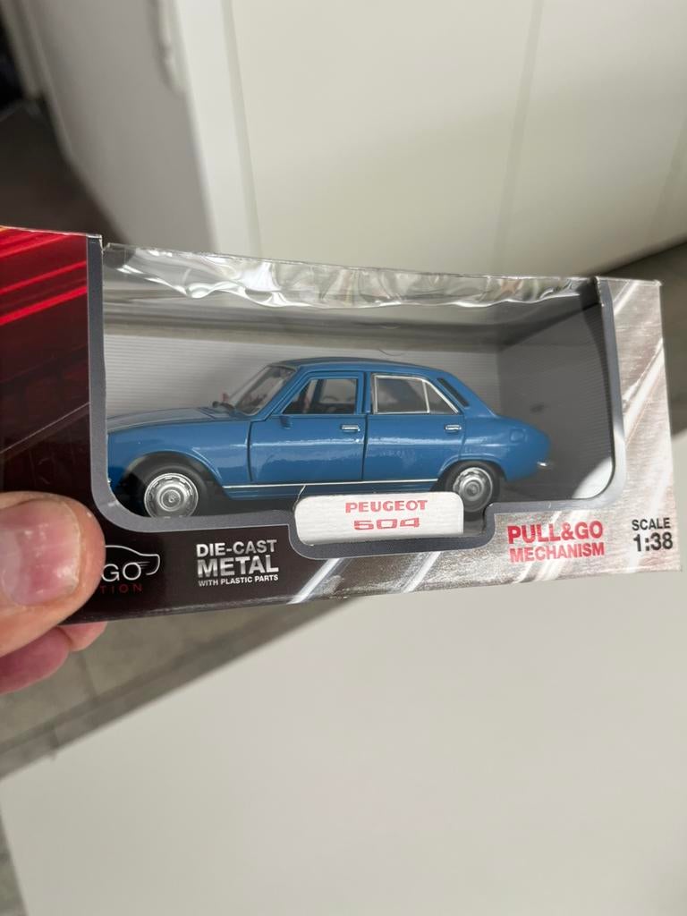 Peugeot 504 nieuw in verpakking 1:36, Ophalen, Nieuw, Auto