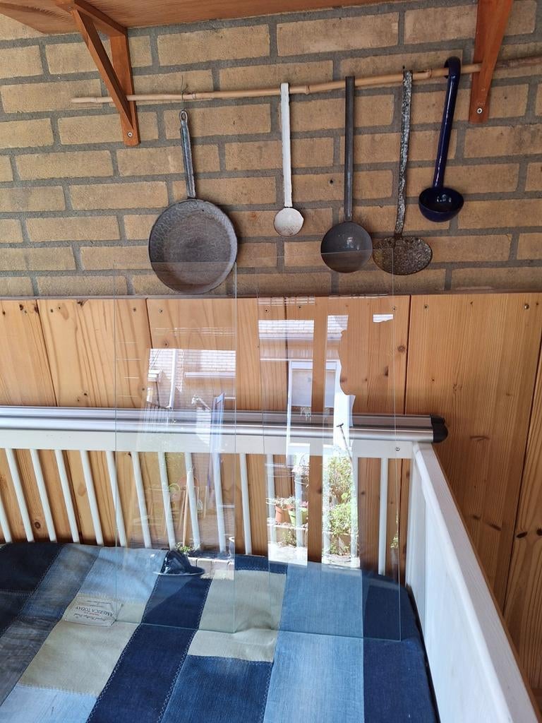 Twee geharde glasplaten 76,5x26 cm, 5mm dik, Ophalen