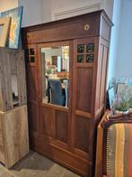 Antieke linnenkast, Ophalen of Verzenden