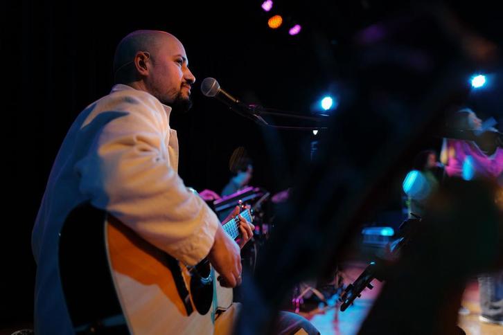 Hanjo Fisser Gitaarlessen, Diensten en Vakmensen, Muziekles en Zangles, Snaarinstrumenten, Privéles