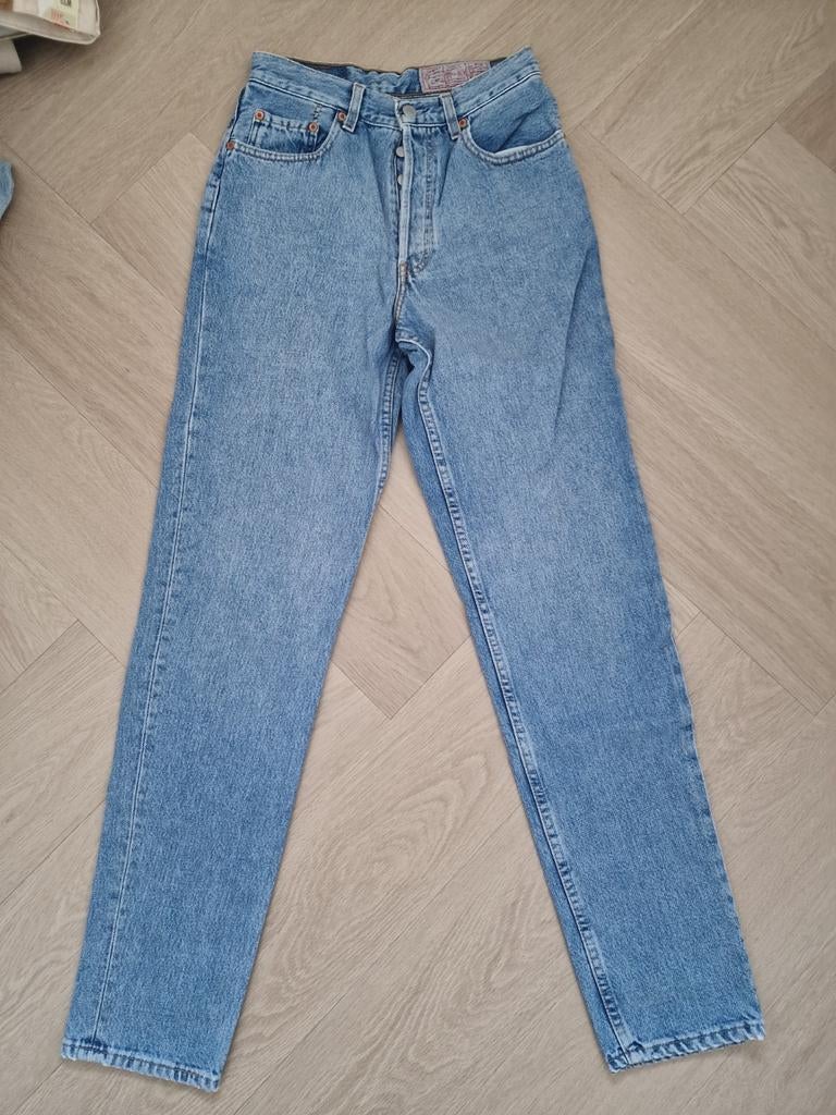 Levi's 901 jeans w28 l32 nieuwstaat zonder kaartjes, Ophalen of Verzenden, Zo goed als nieuw, Blauw, W28 - W29 (confectie 36)