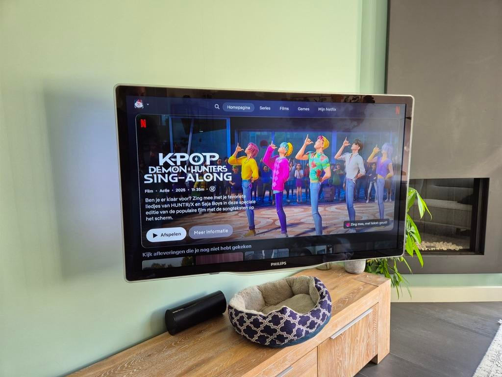 Philips Ambilight TV 46 inch, Ophalen, Philips, Zo goed als nieuw, 100 cm of meer