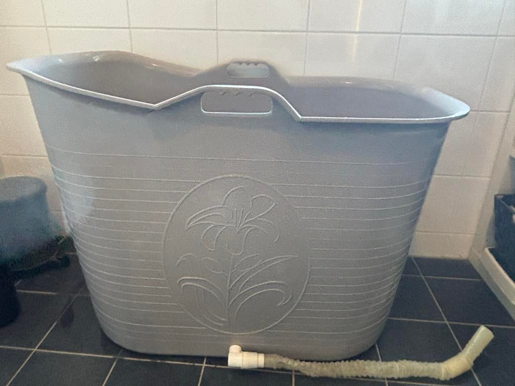 Ekeo Grijze zitbad voor volwassenen met afvoerslang, Overige typen, Zo goed als nieuw, Standaard, Ophalen