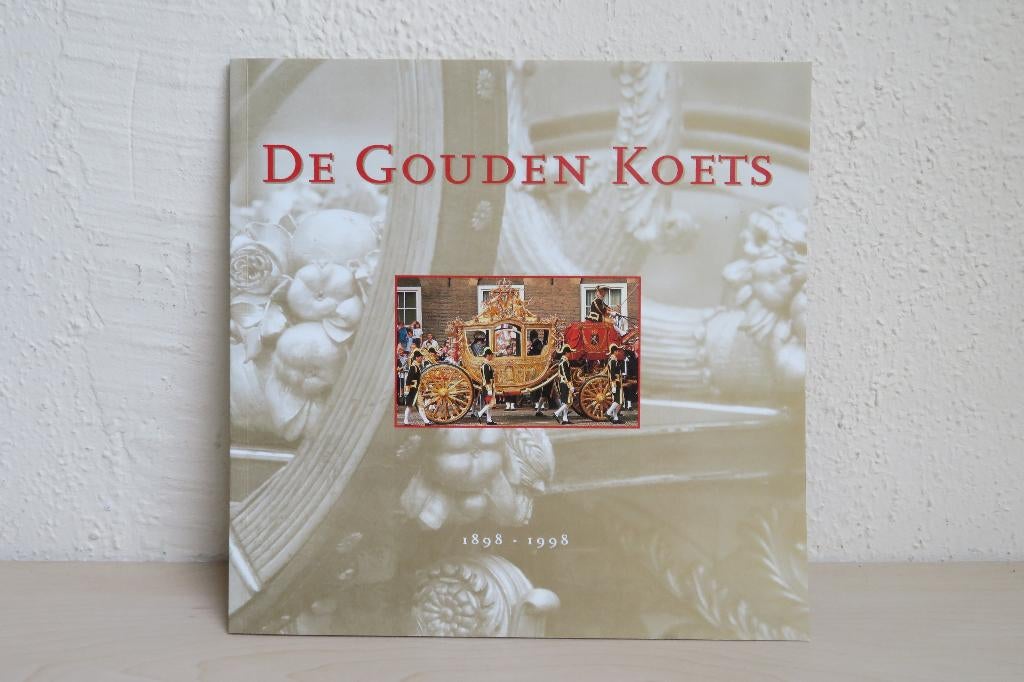 PTT Post - boek 1998: 100 jaar Gouden Koets, Ophalen of Verzenden, Zo goed als nieuw, Overige typen