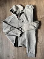 Nike Tech Fleece Pak Grijs - Maat S - Origineel, Ophalen of Verzenden, Zo goed als nieuw