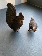 Bronzen kip en haan, Meerdere dieren