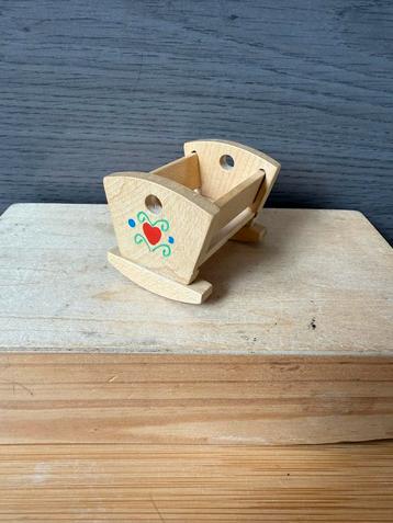 Schommelwieg wieg - hxbxd 4.3x5.7x4.1cm - hout beschikbaar voor biedingen