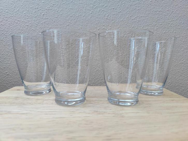 Vier vintage drinkglazen met ruitpatroon, Verzamelen, Glas en Borrelglaasjes, Zo goed als nieuw, Frisdrankglas, Verzenden