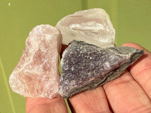 Gouden driehoek Amethist Bergkristal Rozenkwarts mineralen K, Verzamelen, Mineralen en Fossielen, Mineraal, Ophalen of Verzenden