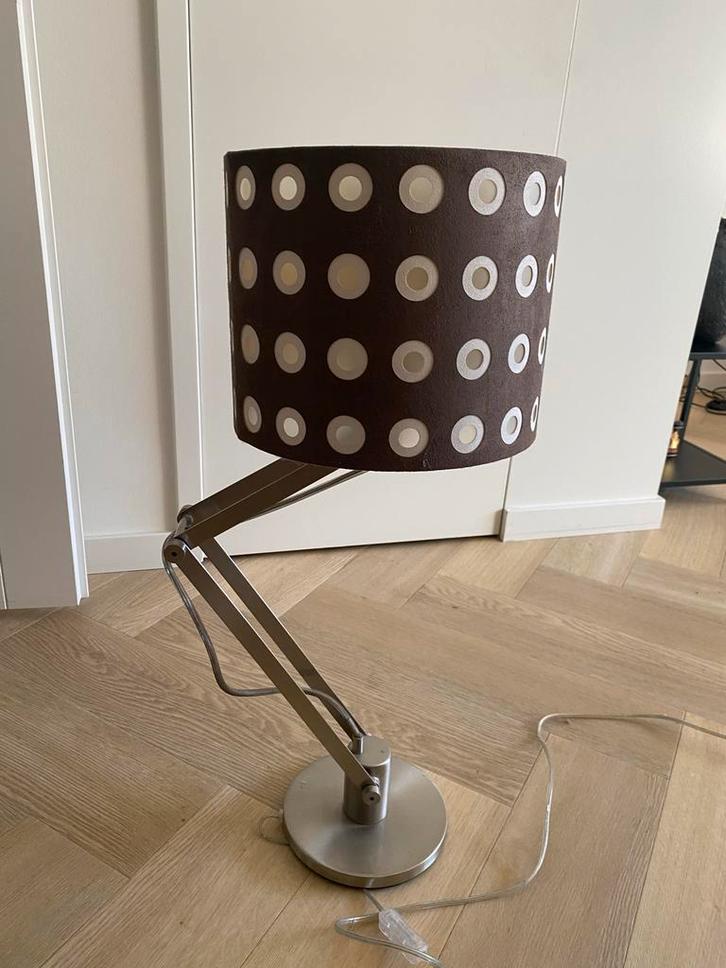 Design Bijzetlamp met Uitschuifbare Arm, Huis en Inrichting, Lampen | Vloerlampen, Zo goed als nieuw, Minder dan 100 cm, Metaal