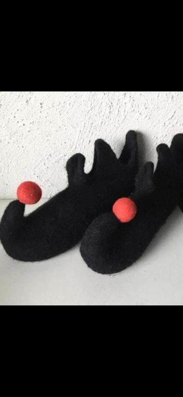 grappig paar HEREN PANTOFFELS beschikbaar voor biedingen